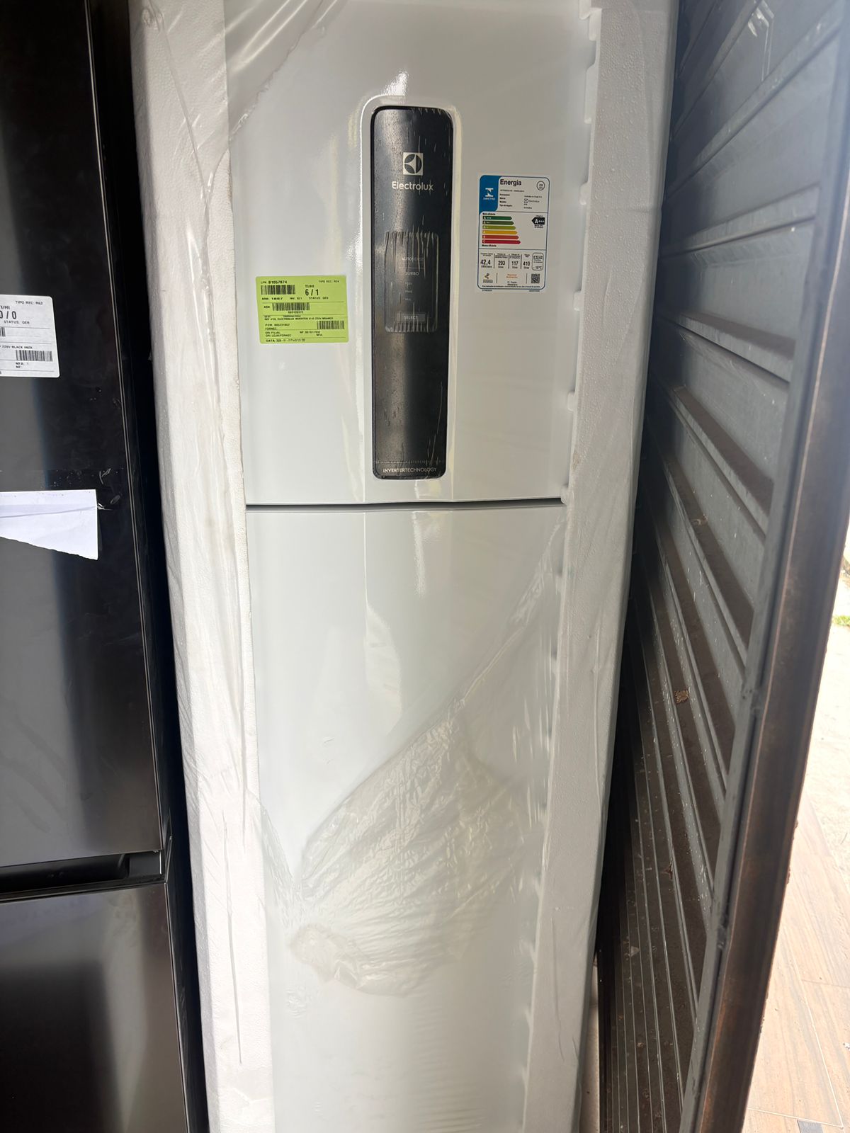Geladeira Electrolux IF46 Frost Free Inverter Efficient com AutoSense 410L Branca - 220V