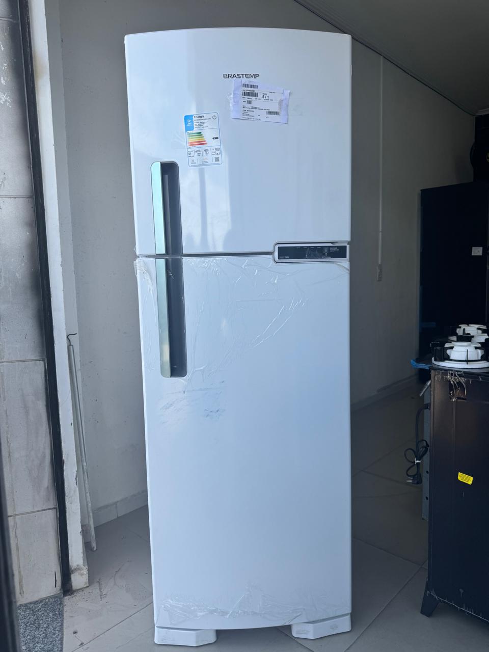 Geladeira Brastemp Frost Free Duplex BRM44HB 375L